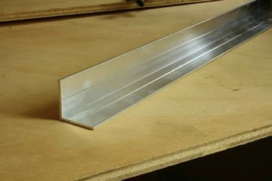 Aluminium Angle - Size: 32mm x 32mm x 1.6mm